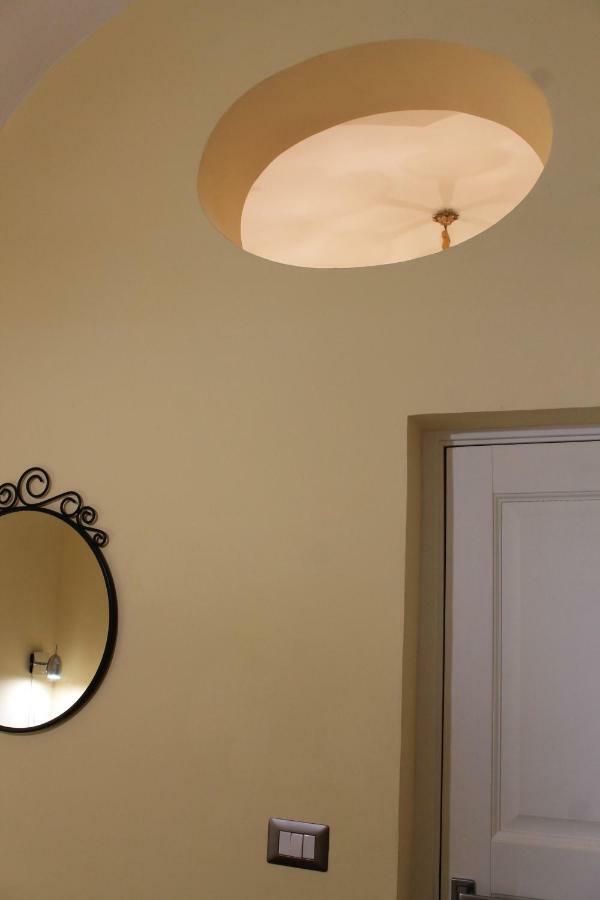 Arco Suite Lecce Ngoại thất bức ảnh